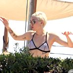 First pic of Miley Cyrus absolutely naked at TheFreeCelebMovieArchive.com!