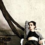 Fourth pic of Anne Hathaway fully naked at Largest Celebrities Archive!