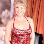 First pic of 50PlusMILFs.com - Tracy Licks - Red-hot for cock