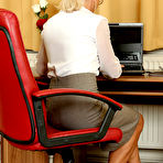 First pic of Mature Pictures Featuring 47 Year Old Inez From AllOver30