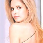 First pic of Sarah Michelle Gellar