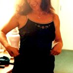 Second pic of REAL MATURE AMATEURS - by homemadejunk.com