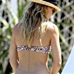Second pic of Kate Hudson absolutely naked at TheFreeCelebMovieArchive.com!