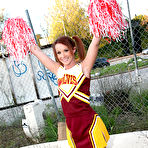 First pic of Tweety Valentine @ BroBang-blog.com