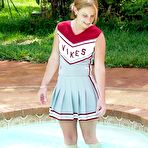 First pic of Fresh Teen Porn!!