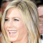 First pic of Jennifer Aniston