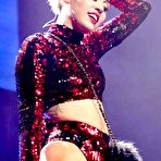 Second pic of Miley Cyrus absolutely naked at TheFreeCelebMovieArchive.com!