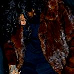 First pic of Rihanna without bra under short dress