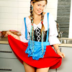 First pic of Emily18