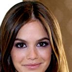 First pic of Rachel Bilson