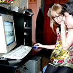 First pic of SELL YOUR GF -//- Guys sell their GFs to strangers like prostitutes!!!