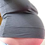First pic of PreggoTegan.com-Tegans amateur selfshot with a small dildo