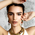 First pic of Emily Ratajkowski topless, shows her boobs