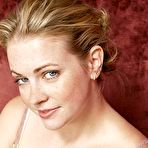 Third pic of Melissa Joan Hart sexy magazines photoshoots