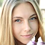 First pic of Krystal Boyd Teases Her Pink Teen Pussy - Erotiq Links