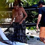 First pic of Heidi Klum fully naked at Largest Celebrities Archive!