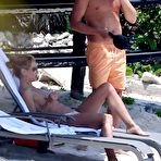 Second pic of Heidi Klum fully naked at Largest Celebrities Archive!