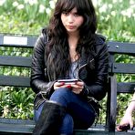 First pic of Zoe Kravitz hard nipples under transparent shirt paparazzi shots