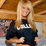 Second pic of Adel's Gallery - Young Heaven