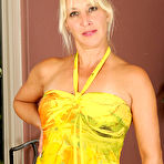 First pic of Mature Pictures Featuring 45 Year Old Andi From AllOver30