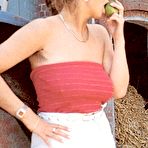 First pic of Seventies farmer picks up a chick and fucks her!