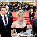 Fourth pic of Scarlett Johansson incredible cleavage at Under The Skin premiere
