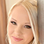 First pic of Lola Taylor Intimate Beauty at Europornstar.com
