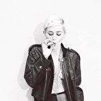 Third pic of Miley Cyrus fully naked at Largest Celebrities Archive!