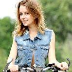 First pic of Hot Chick Strips On The Road