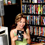 First pic of MOVIE WHORE with Jeanie - ALS Scan