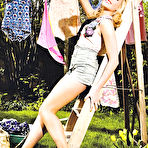 Fourth pic of Pixie Lott posing sexy, shows her legs