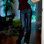 First pic of A uniquely gorgeous eighteen year old Asian babe with big Chinese tits