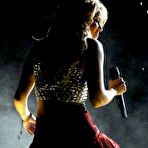 First pic of Shakira sexy performs in concert at the Oracle arena in Oakland