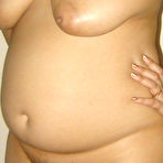 Second pic of Hot Indian Wife Romana Strips Naked In Her Bedroom For Hubby