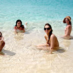 Second pic of ALS is All Ladies Shaved - ALS Scan Thumbnail Gallery