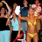 First pic of WifeBucket.com - Real submitted pics of amateur housewives from nextdoor!