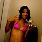 Third pic of Sex girlfriend pics :: Ebony college hottie selfshooting non-nude pics 