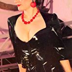 First pic of Rodox Kinky seventies slut takes it in the ass