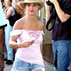 Second pic of Britney Spears Freshest Nude Pics - free naked pictures of Britney Spears sunbathing