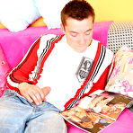 First pic of BANG MY TEEN ASS  ---> Watch really young girls giving their tight assholes!