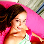 Second pic of Pure18.com