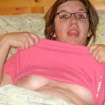 Third pic of WifeBucket.com - Real submitted pics of amateur housewives from nextdoor!
