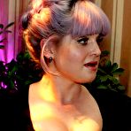 First pic of Kelly Osbourne absolutely naked at TheFreeCelebMovieArchive.com!