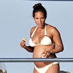 First pic of  Alicia Keys fully naked at CelebsOnly.com! 