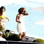 Fourth pic of  Alicia Keys fully naked at CelebsOnly.com! 