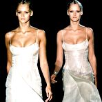 Fourth pic of Carmen Kass