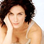 Fourth pic of Carrie Anne Moss Nude Caps And Pregnant Shots