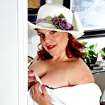 First pic of Chubby Loving - Mature BBW Modelling Naked