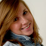 Second pic of Cute Courtney!!!  Simple Girl, Super Sexy!!