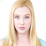 First pic of Hot Blonde Gives Head